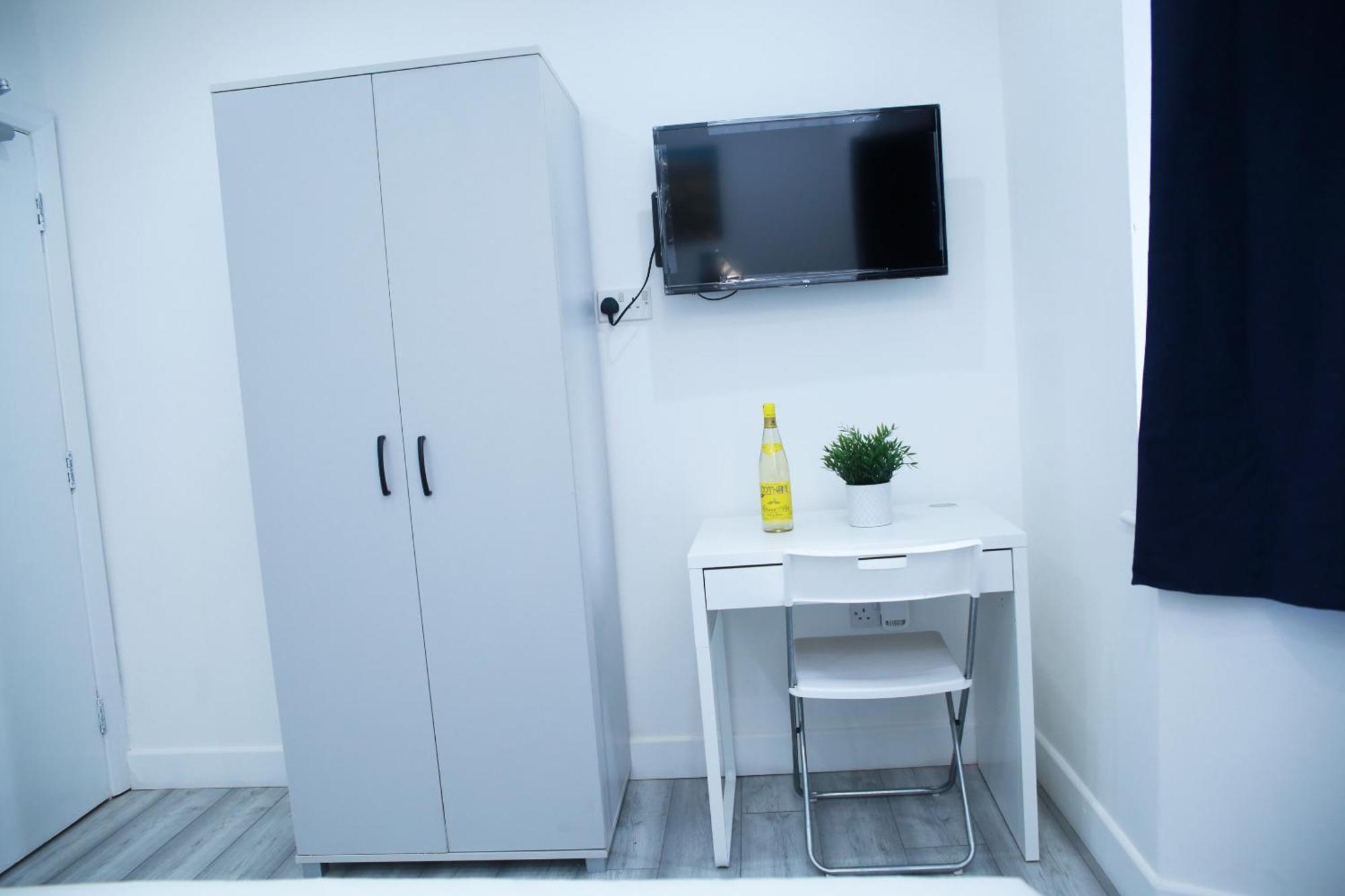 Lovely Apartment With Free Parking On Premises. London Ngoại thất bức ảnh